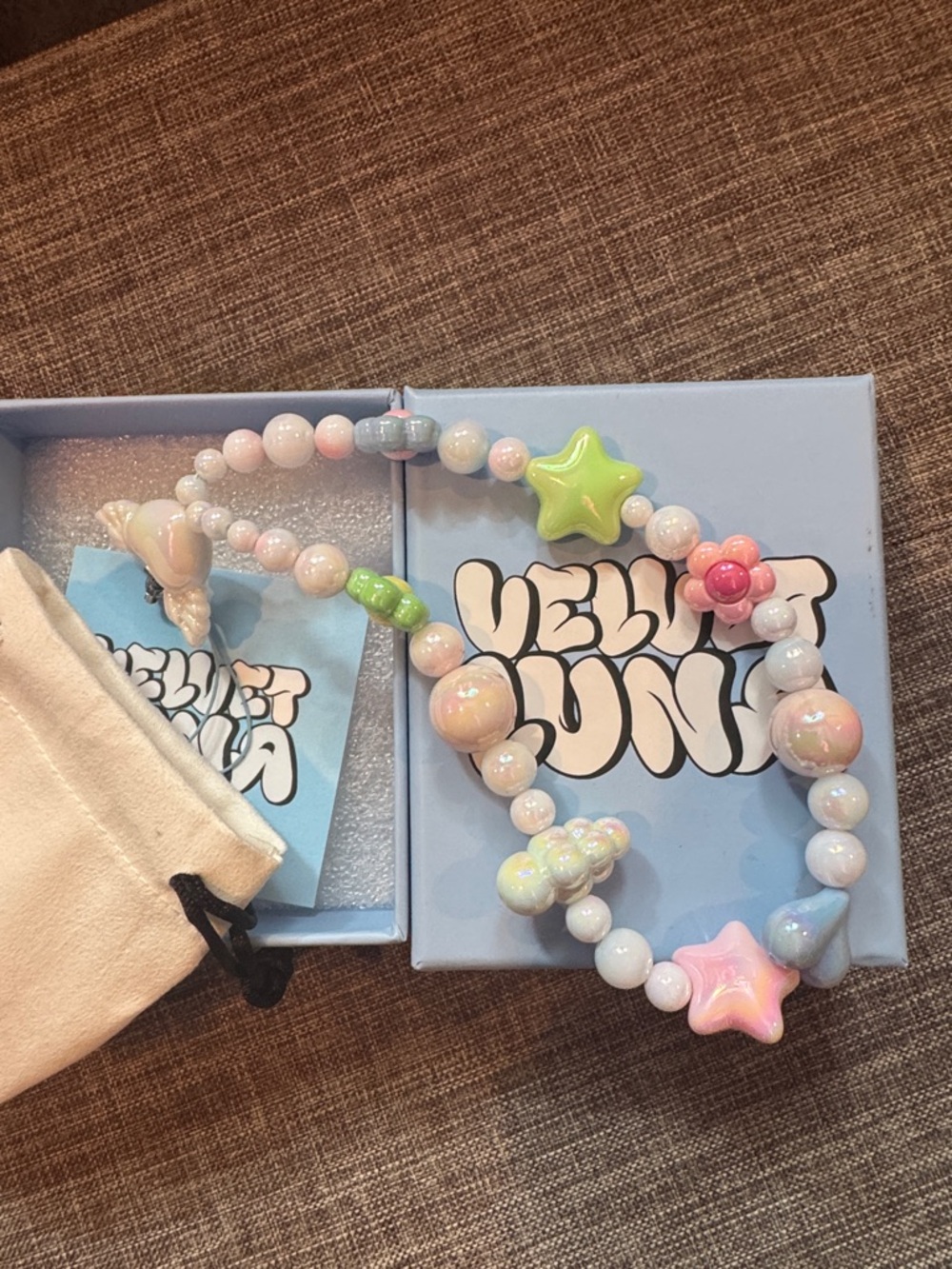 VELVET LUNA Pastel Heart & Star Beaded Phone Charm Strap - Picture 5 of 7